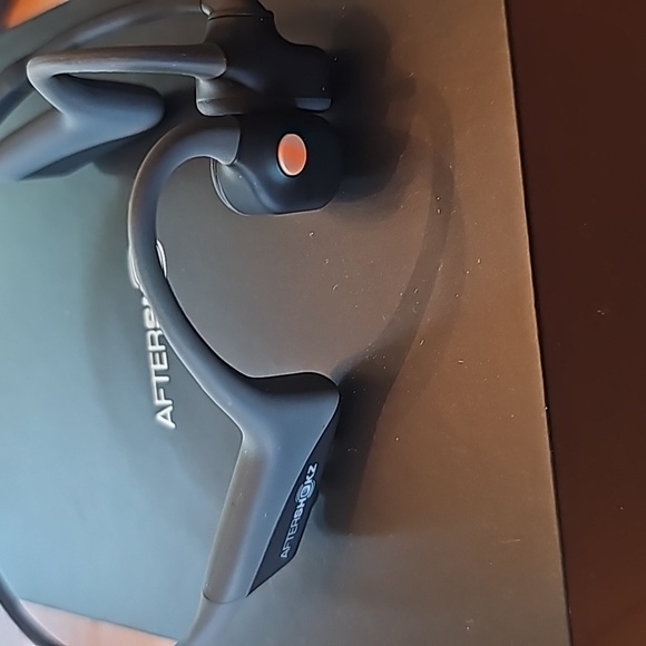 Aftershokz wireless stero bone conducting headset...black & gray ASC100 - Picture 12 of 14